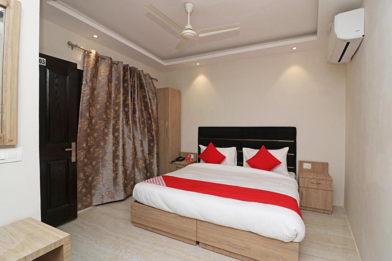 Hotel Delight Bombay Esterno foto