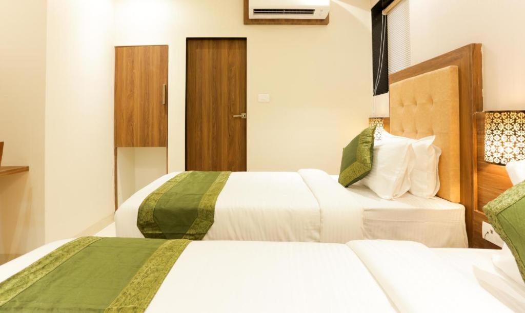 Hotel Delight Bombay Esterno foto