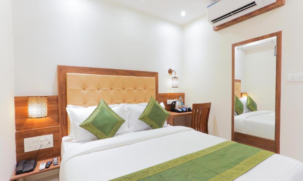 Hotel Delight Bombay Esterno foto