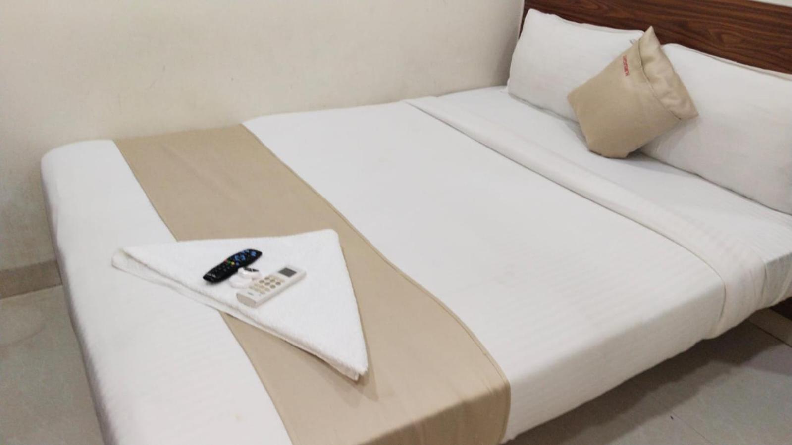 Hotel Delight Bombay Esterno foto